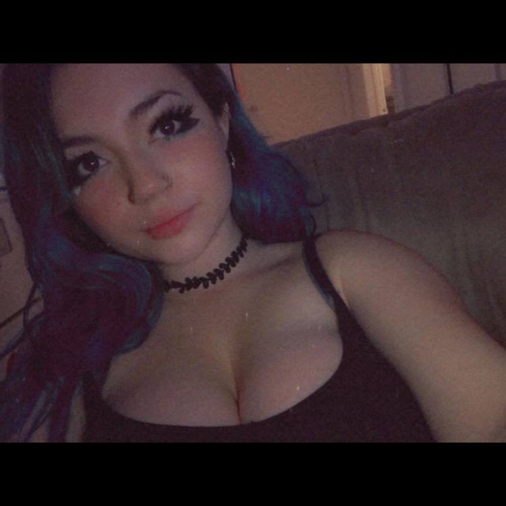 Meet your Posher, Kaitlyn